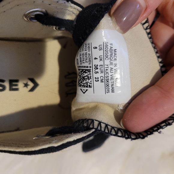 Converse Sneakers - Picture 4 of 4